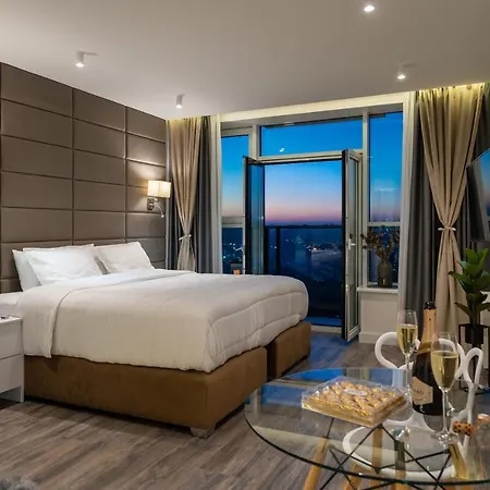 Διαμέρισμα Victory-38 Luxury Center